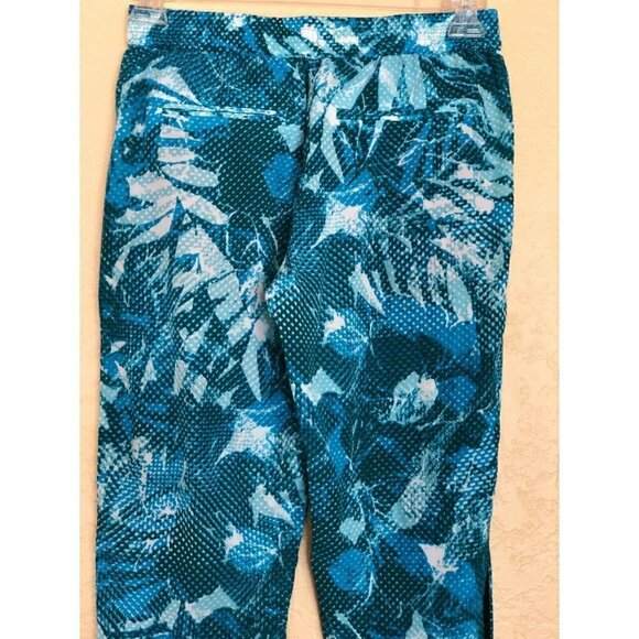 Trouve Women's Stripe Crop Silky-soft Casual Pants $68 - Picture 9 of 12